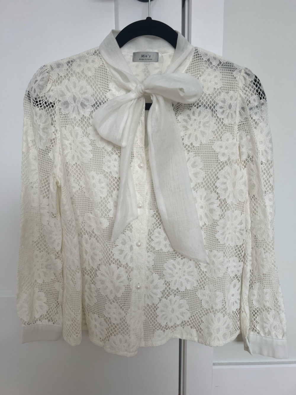 Women's Ivory Lace Bow-Neck Blouse